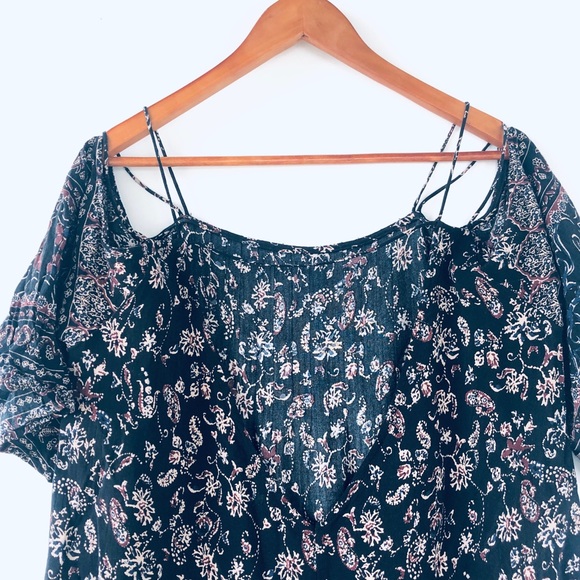 UO Ecote Boho Off-the-Shoulder T-Shirt Floral Med - Picture 6 of 11